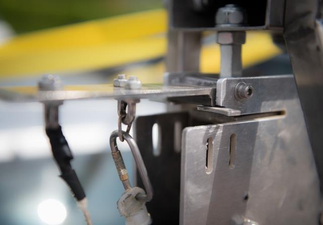 Fig. 14 Cutter in cocked and locked state